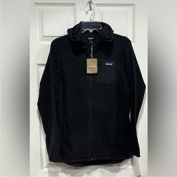 Patagonia Women's Large R1 Air Full-Zip Jacket Hoody Black NWT Lightweight - Picture 1 of 11